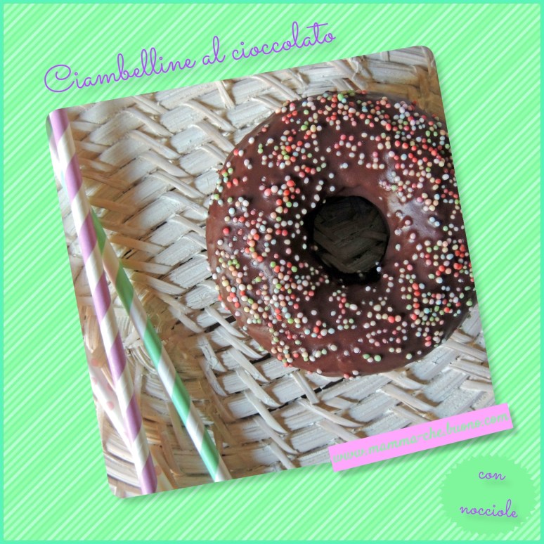 ciambelline al cioccolato con nocciole